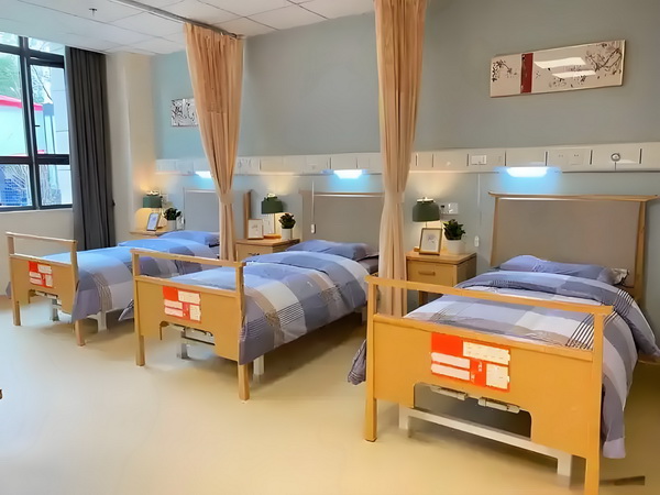 深圳入户条件应届毕业生_年终述职报告|檀健次分享年度最过瘾舞台 年终述职报E停运造成