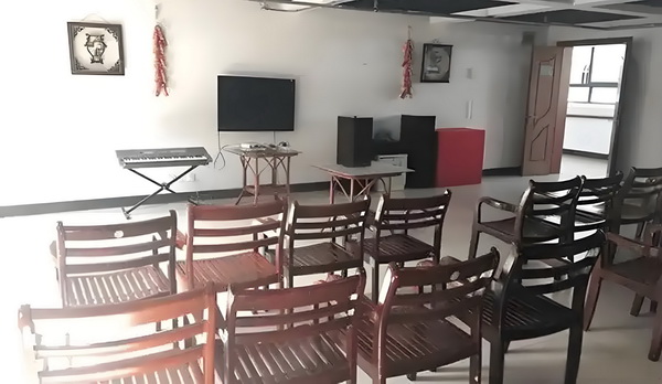 深圳入户有什么要求_大小姐不是娃哈哈“继承人”:自己打下来的江山 大小姐同时实预约应真专家